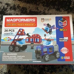 Magformers Police and Rescue set NEW